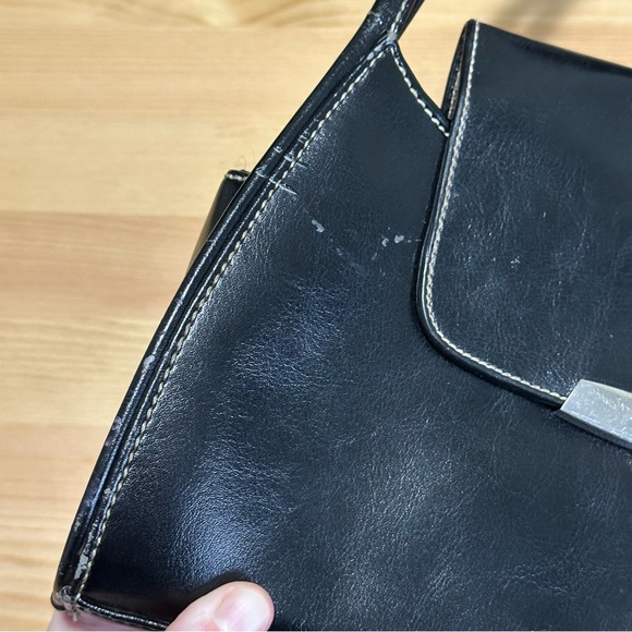 (Fake) Vintage Gucci Leather Shoulder Bag - Picture 4 of 7